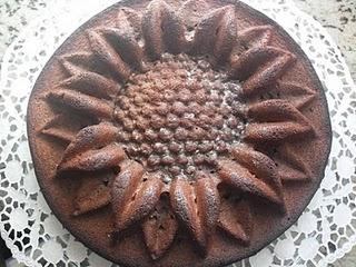 TORTA A LOS TRES CHOCOLATES TORTA A LOS TRES CHOCOLATES