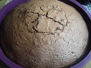 TORTA A LOS TRES CHOCOLATES TORTA A LOS TRES CHOCOLATES