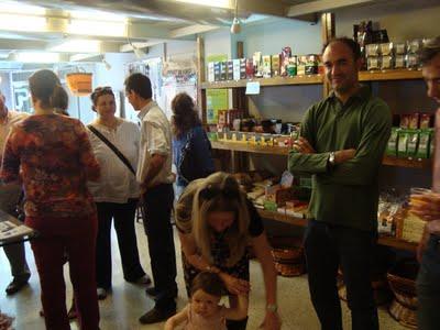 fiesta del DÍA MUNDIAL DEL COMERCIO JUSTO en Tenerife fiesta del DÍA MUNDIAL DEL COMERCIO JUSTO en Tenerife