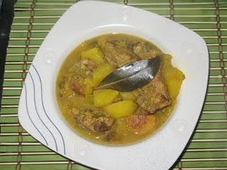 Patatas con costillas Patatas con costillas