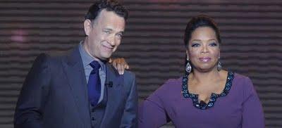 Oprah Winfrey graba su último   programa rodeada de famosos