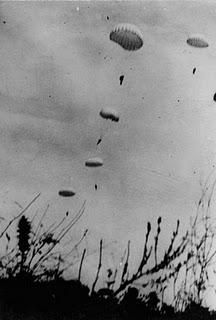 Comienza la Operación Merkur contra Creta: la primera invasión aerotransportada de la Historia – 20/05/1941. Comienza la Operación Merkur contra Creta: la primera invasión aerotransportada de la Historia – 20/05/1941.