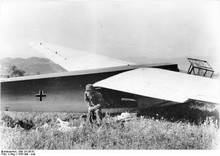 Comienza la Operación Merkur contra Creta: la primera invasión aerotransportada de la Historia – 20/05/1941. Comienza la Operación Merkur contra Creta: la primera invasión aerotransportada de la Historia – 20/05/1941.