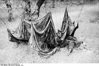 Comienza la Operación Merkur contra Creta: la primera invasión aerotransportada de la Historia – 20/05/1941. Comienza la Operación Merkur contra Creta: la primera invasión aerotransportada de la Historia – 20/05/1941.