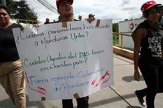 Alvaro Uribe se une a contraofensiva en Puerto Rico