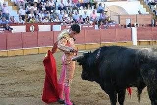 IGNACIO GONZÁLEZ SALDA SU ENCERRONA CON NOTA ALTA IGNACIO GONZÁLEZ SALDA SU ENCERRONA CON NOTA ALTA