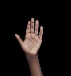 ¿Por qué las personas negras tienen las palmas de las manos y los pies blancas?