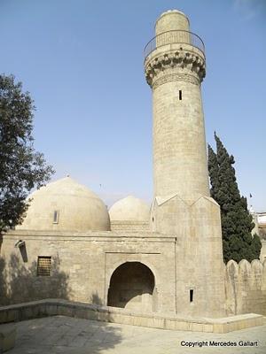 Azerbaiyan: La bella Baku y el Palacio de los Shirvanshahs Azerbaiyan: La bella Baku y el Palacio de los Shirvanshahs