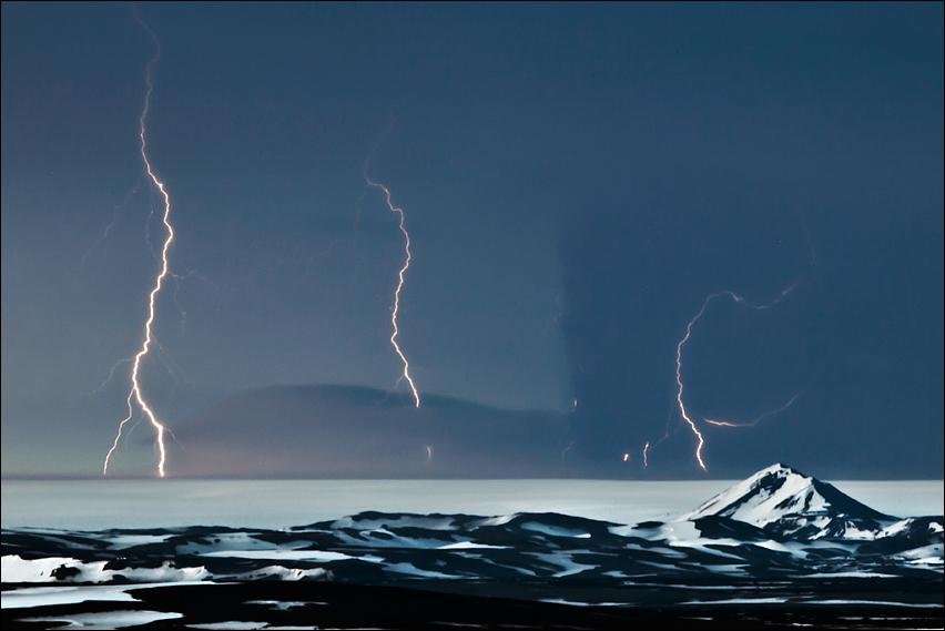 Volcanic Eruption in Grímsvötn