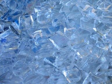 Hielo Agua Fria Si puedo vencer al frío, de seguro podré vencer cualquier cosa.