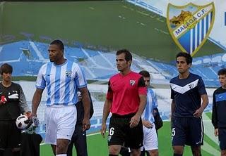 NIKE VESTIRA AL MALAGA NIKE VESTIRA AL MALAGA