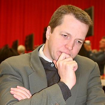 GRAN MAESTRO NIGEL SHORT VENCE TASA CUCA GRAN MAESTRO NIGEL SHORT VENCE TASA CUCA