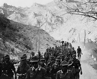 Gebirgsjäger en Creta: El sudor ahorra sangre - 26/05/1941. Gebirgsjäger en Creta: El sudor ahorra sangre - 26/05/1941.