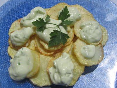 PATATAS CON AJONESA PATATAS CON AJONESA