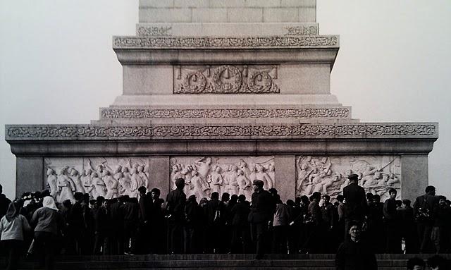 1979: Un monument a instants radicals