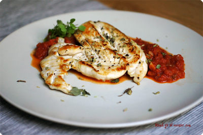 Pollo con salsa de tomate Pollo con salsa de tomate