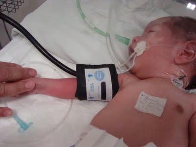 Manejo hemodinámico del recién nacido-Consenso SIBEN 2011 Manejo hemodinámico del recién nacido-Consenso SIBEN 2011