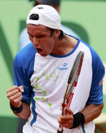 Roland Garros: Chela venció a Falla y es uno de los ocho mejores