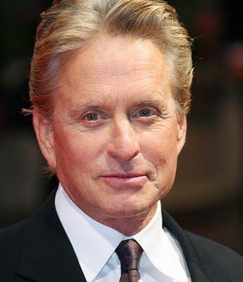 Michael Douglas confiesa que el cáncer le ha hecho apreciar mas a su familia