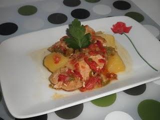 Estofado de pavo con pimientos del piquillo Estofado de pavo con pimientos del piquillo