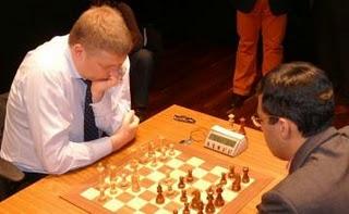 Shirov y Anand firman tablas en la primera partida del Magistral