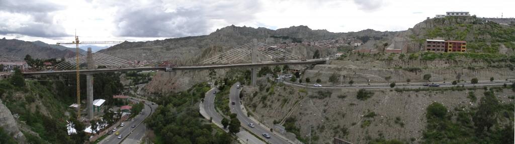 Desviación en uno de los puentes Esta image n pertenece a Remmert de www.panoramio.com