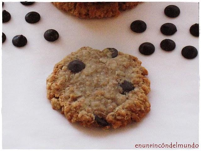 Galletas de avena con yogur y chispas de chocolate Galletas de avena con yogur y chispas de chocolate