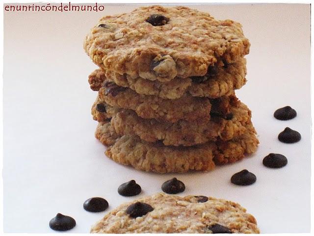 Galletas de avena con yogur y chispas de chocolate Galletas de avena con yogur y chispas de chocolate