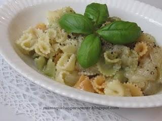 MARGARITAS CON CREMA DE CEBOLLA MARGARITAS CON CREMA DE CEBOLLA