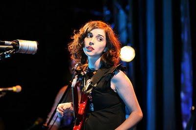 ST.VINCENT | 2011 | Nuevo Material Musica Blog