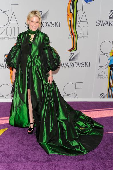 LOS ''OSCAR'' DE LA MODA = CFDA FASHION AWARDS 2011 Julie Macklowe attends the 2011 CFDA Fashion Awards at Alice Tully Hall, Lincoln Center on June 6, 2011 in New York City.