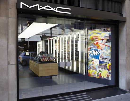 entrada a la tienda MAC en Bilbao entrada a la tienda MAC en Bilbao