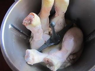 JAMONCITOS DE POLLO AL AJILLO JAMONCITOS DE POLLO AL AJILLO