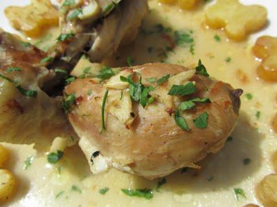 JAMONCITOS DE POLLO AL AJILLO JAMONCITOS DE POLLO AL AJILLO