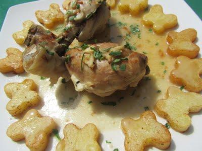 JAMONCITOS DE POLLO AL AJILLO JAMONCITOS DE POLLO AL AJILLO