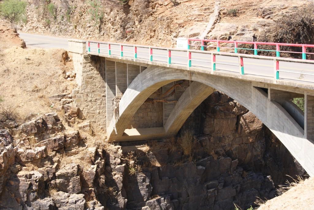 Puente del cañón de la Angostura