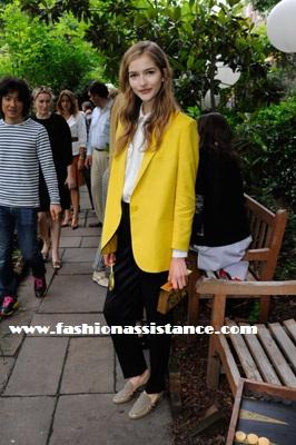 Stella McCartney presentó su colección de Primavera 2012 en Nueva York con un original y divertido eco-party