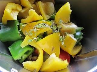 SOLOMILLO A LOS TRES PIMIENTOS SOLOMILLO A LOS TRES PIMIENTOS