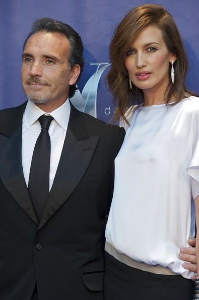 PREMIOS 'YO DONA' 2011 Spanish model Nieves Alvarez and husband Marco Severini attend