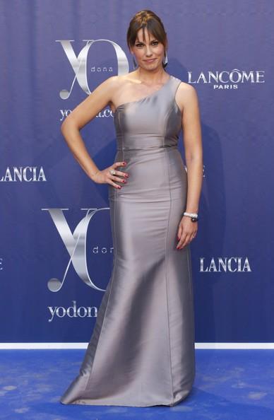 PREMIOS 'YO DONA' 2011 Carolina Casado attends
