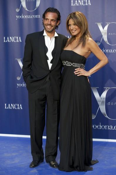 PREMIOS 'YO DONA' 2011 Ivonne Reyes and Ignacio attend