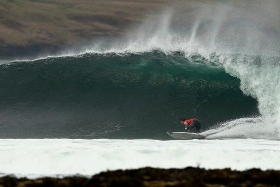 GonyZubizaretta Recordando el Épico Swell durante el O’Neill CWC Escocia 2011