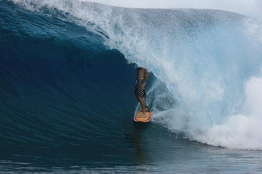 dylan Surf en Pohnpei, la llamada ‘Isla Jardín’ en Micronesia