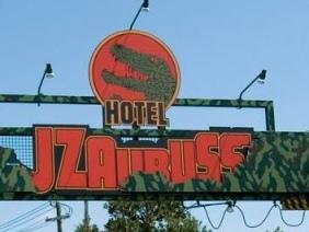 Fetichismo extremo: Japón y su hotel sexual inspirado en ‘Parque Jurásico’ 3