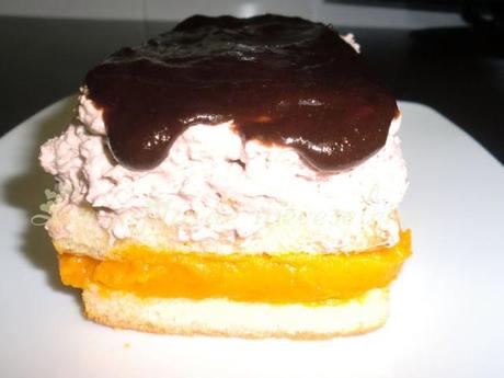 Tarta de crema de zanahoria y chocolate negro Tarta de crema de zanahoria y chocolate negro