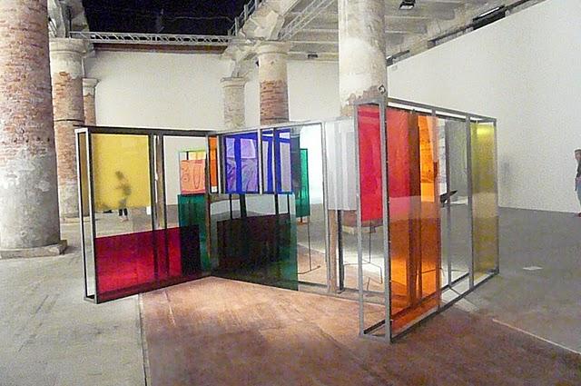 ILLUMInations: 54ª Bienal de Venecia ILLUMInations: 54ª Bienal de Venecia