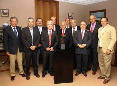 Un toro de Cuadri, Trofeo Taurino del Consejo General de Colegios Veterinarios Un toro de Cuadri, Trofeo Taurino del Consejo General de Colegios Veterinarios