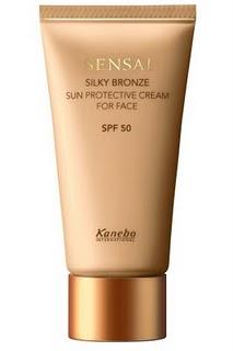 Tres protectores solares con SPF 50. Tres protectores solares con SPF 50.