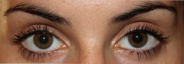 False Lash Effect VS Colossal Volum Express False Lash Effect VS Colossal Volum Express