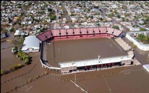 El estadio de Colón, un ejemplo de como salir adelante